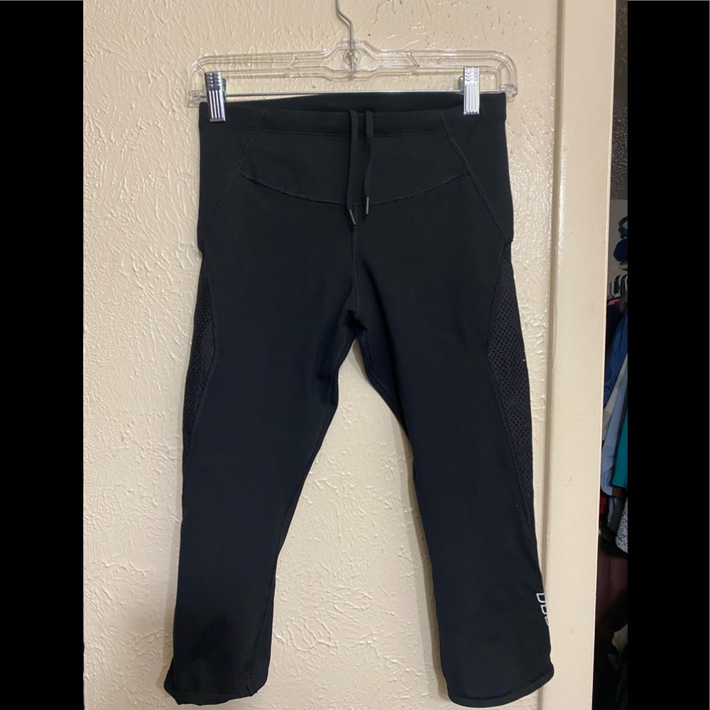 Lorna Jane Crop leggings XS
